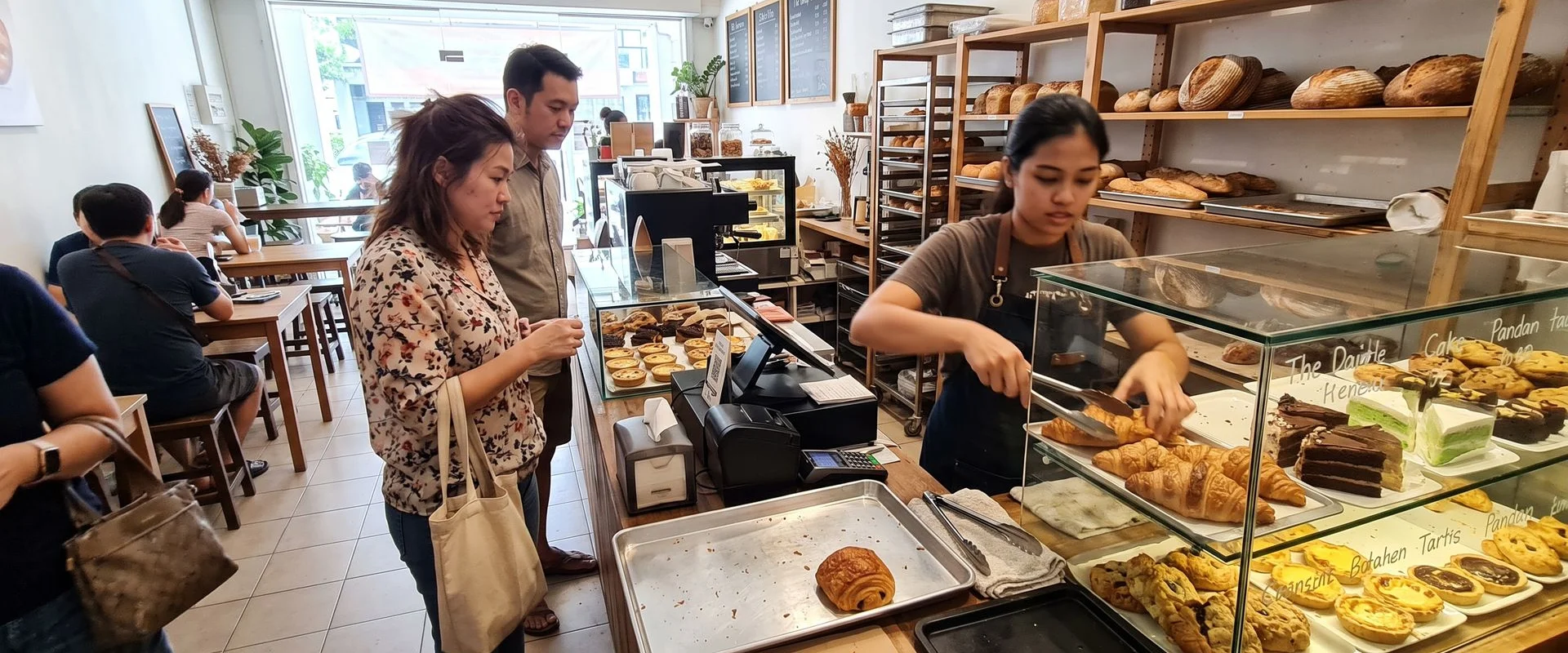 Bakery & Dessert Cafe